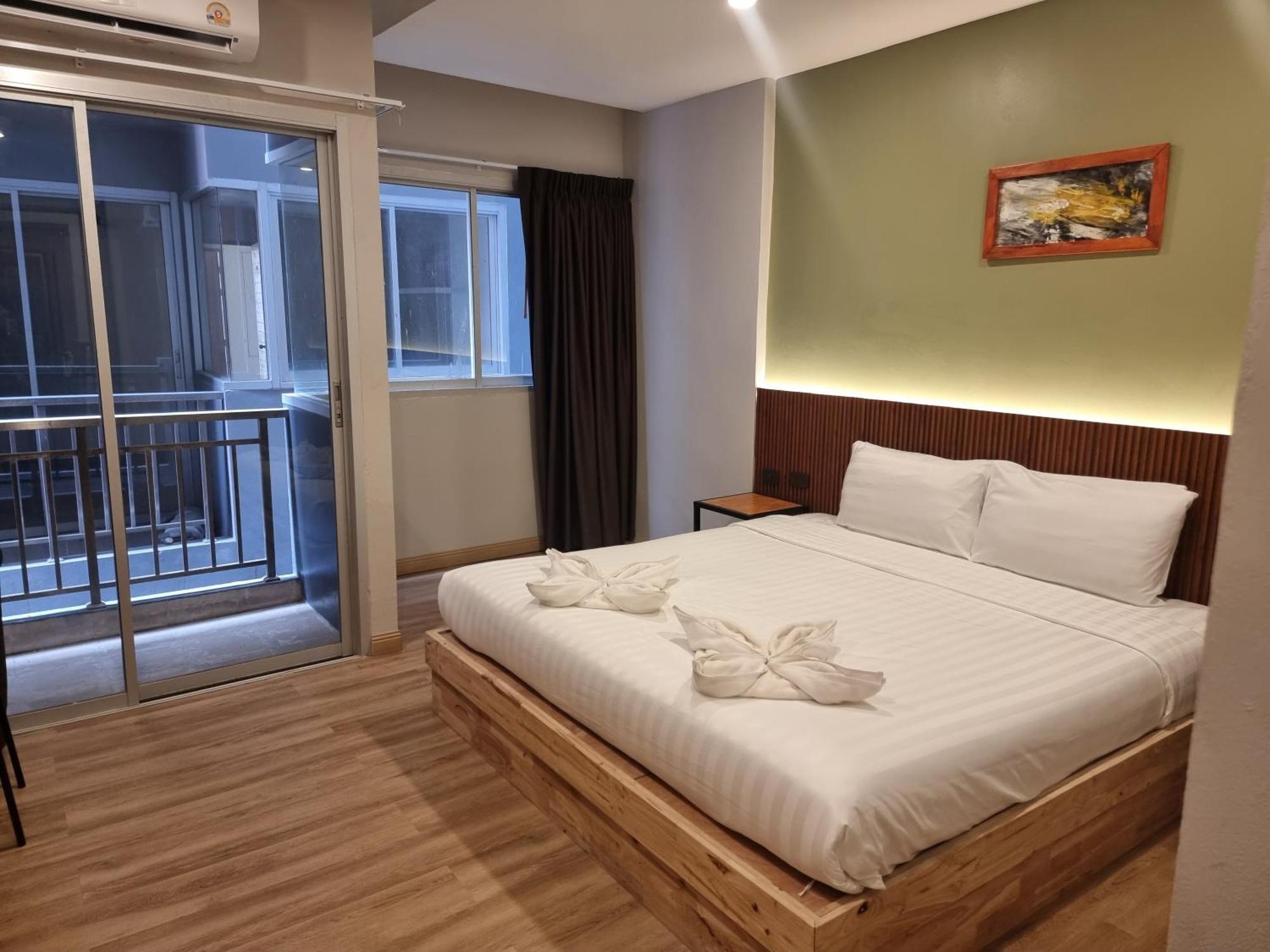 Diva Boutique Hotel Patong Exterior foto